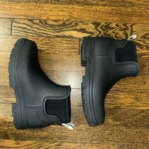 UGG Women’s Droplet